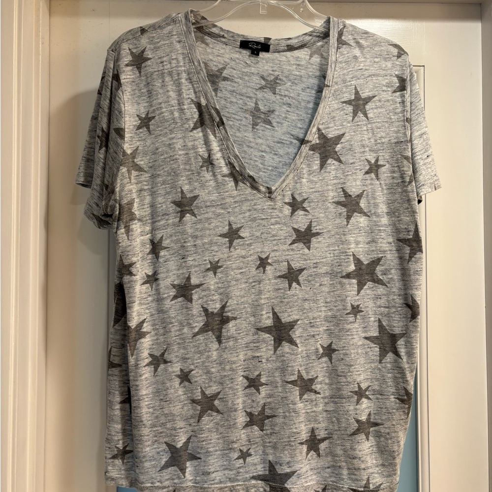 Women’s Rails Grey Star Print V-Neck Top